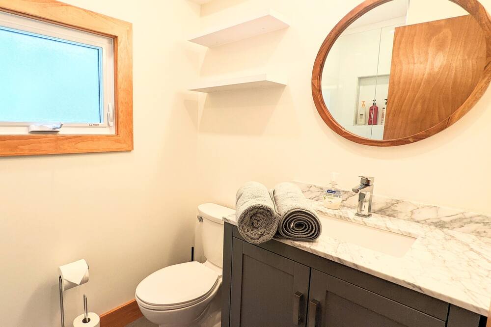 Photo of Bathroom in McKellar