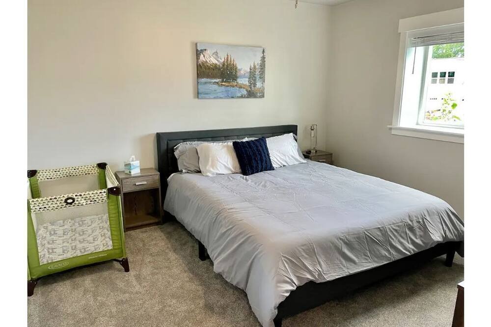 Photo of Bedroom in North Ogden