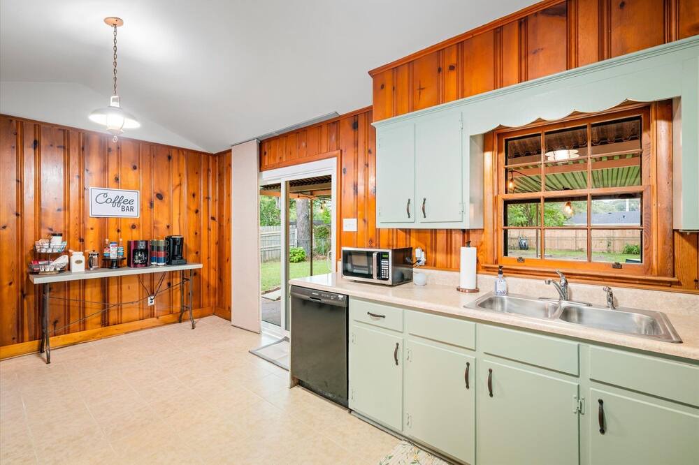 Photo of Kitchen in Mobile