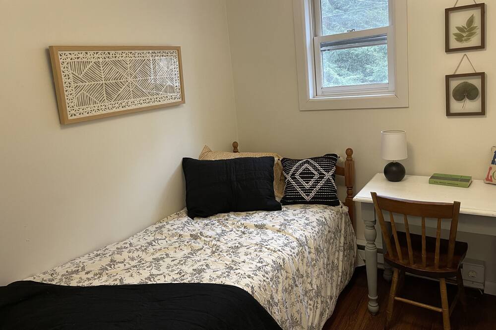 Photo of Bedroom in Laporte