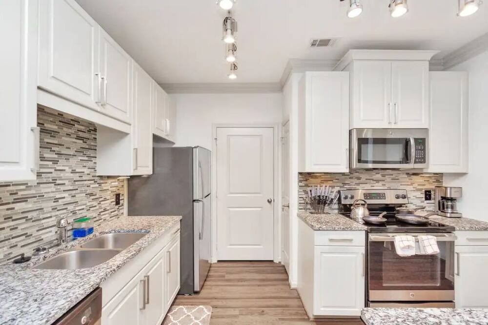 Photo of Kitchen in College Park