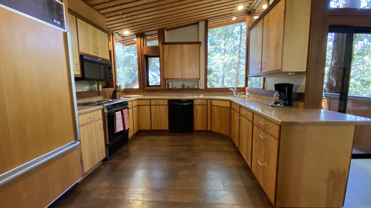 Photo of Kitchen in Idyllwild