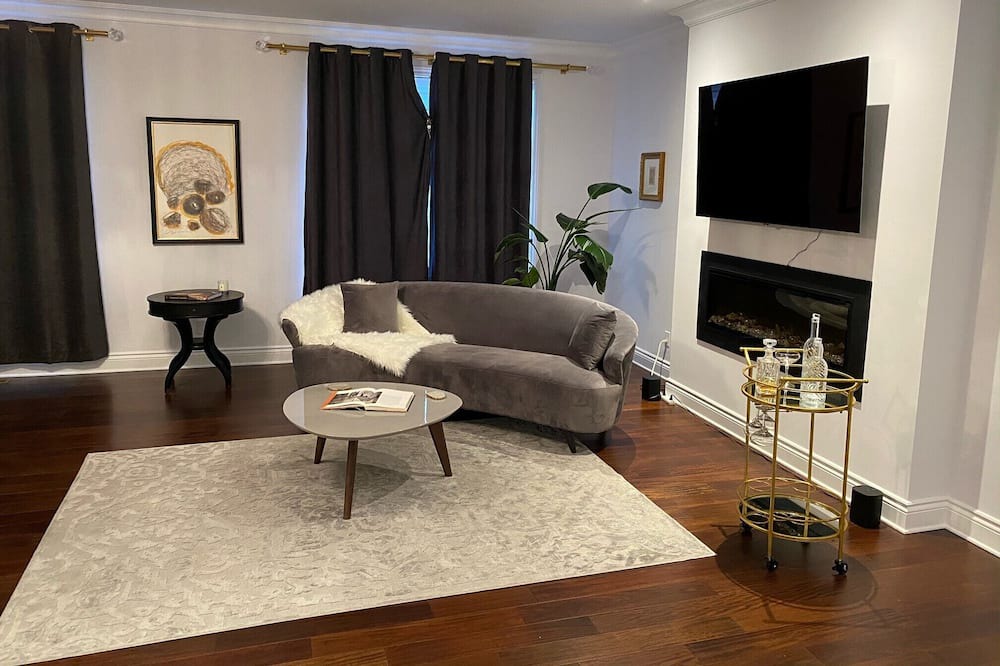 Photo of Livingroom in L'Ile-Bizard