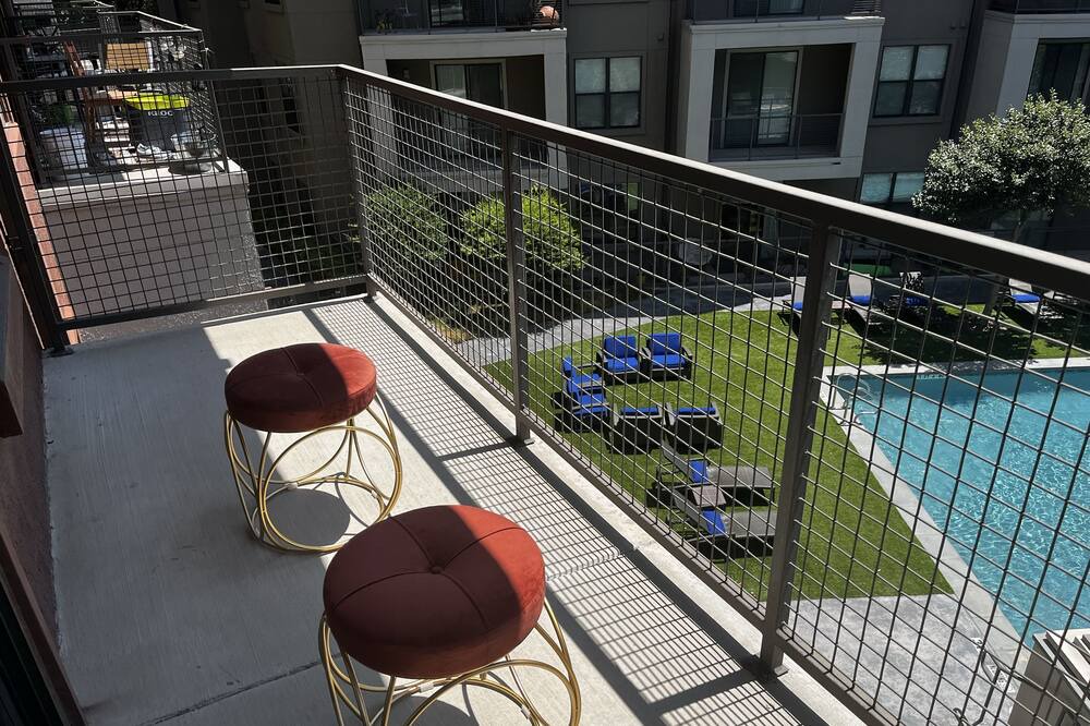 Photo of Patio Balcony in Dallas Design District