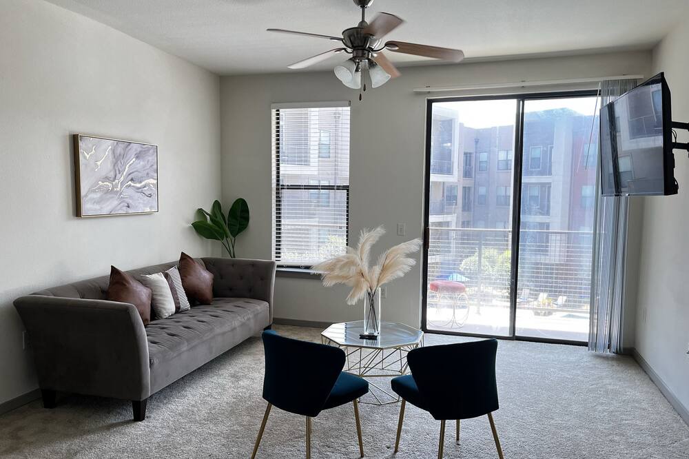 Photo of Livingroom in Dallas Design District