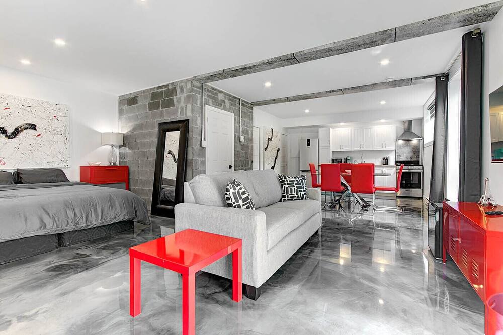 Photo of Bedroom in Ste. Foy