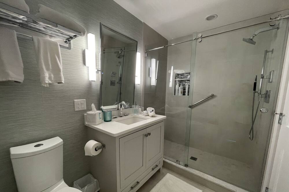 Photo of Bathroom in Brewster
