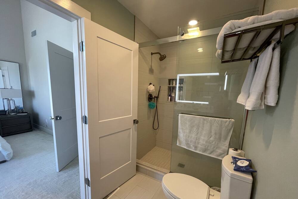 Photo of Bathroom in Brewster
