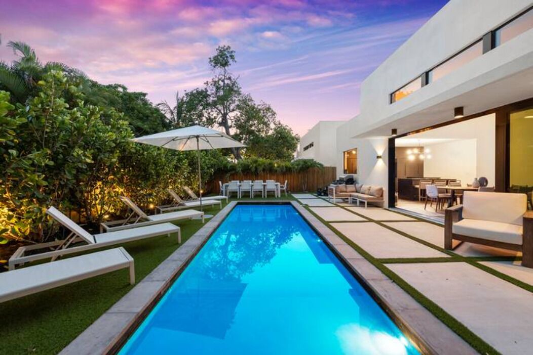Photo of Outdoor in Allapattah