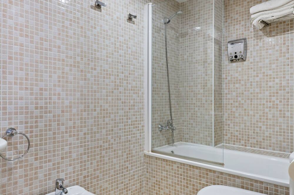 Photo of Bathroom in Gudar