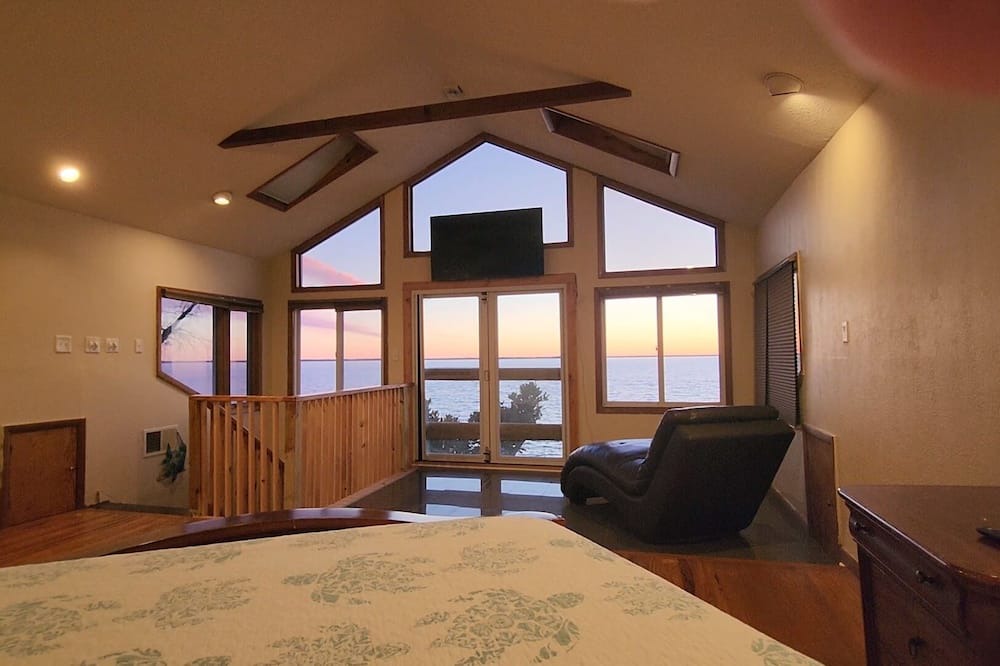 Photo of Bedroom in Valley Lee