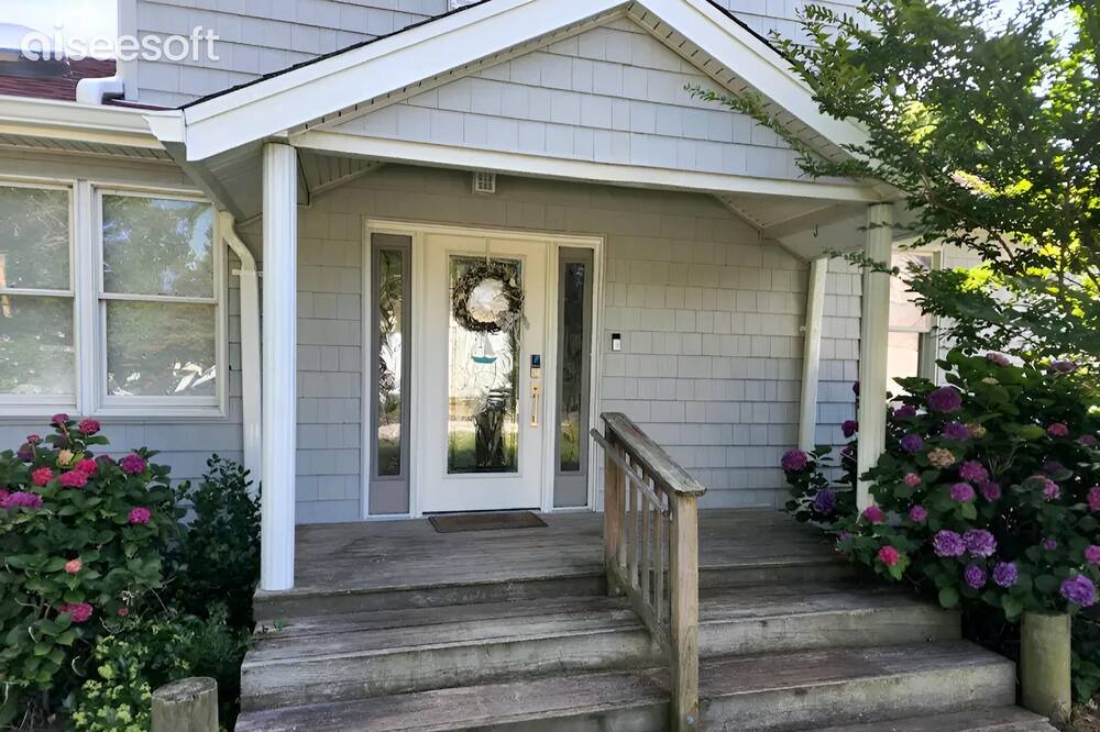 Photo of Outdoor in Valley Lee