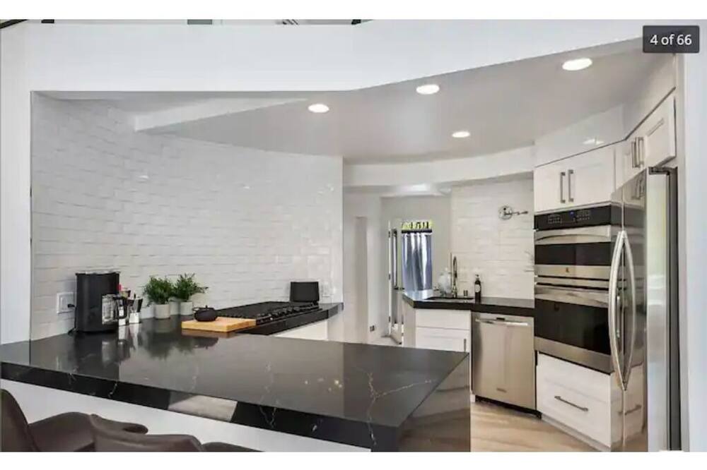 Photo of Kitchen in Beverly Glen