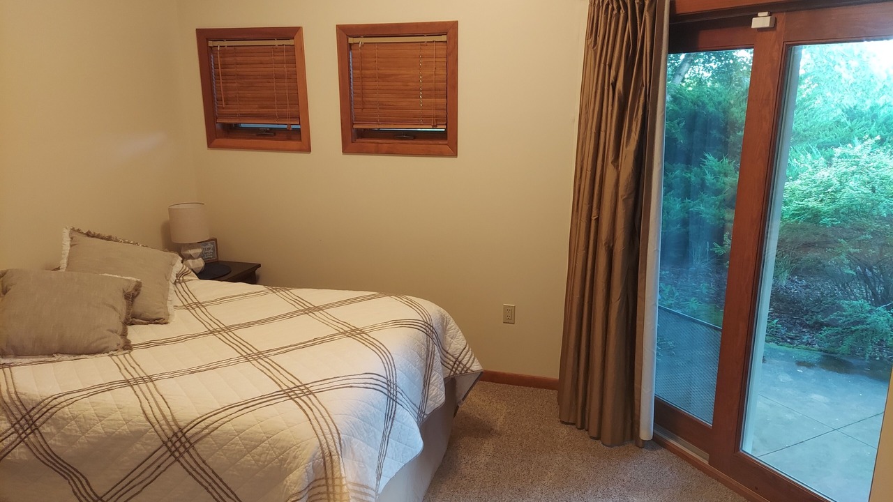 Photo of Bedroom in Monroe