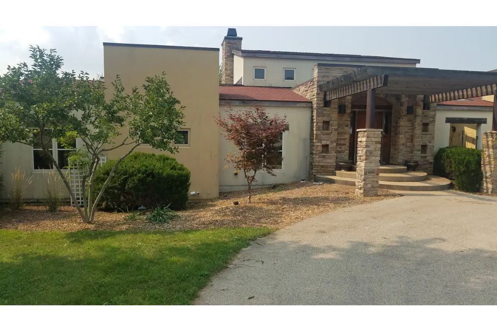 Photo of Outdoor in Monroe