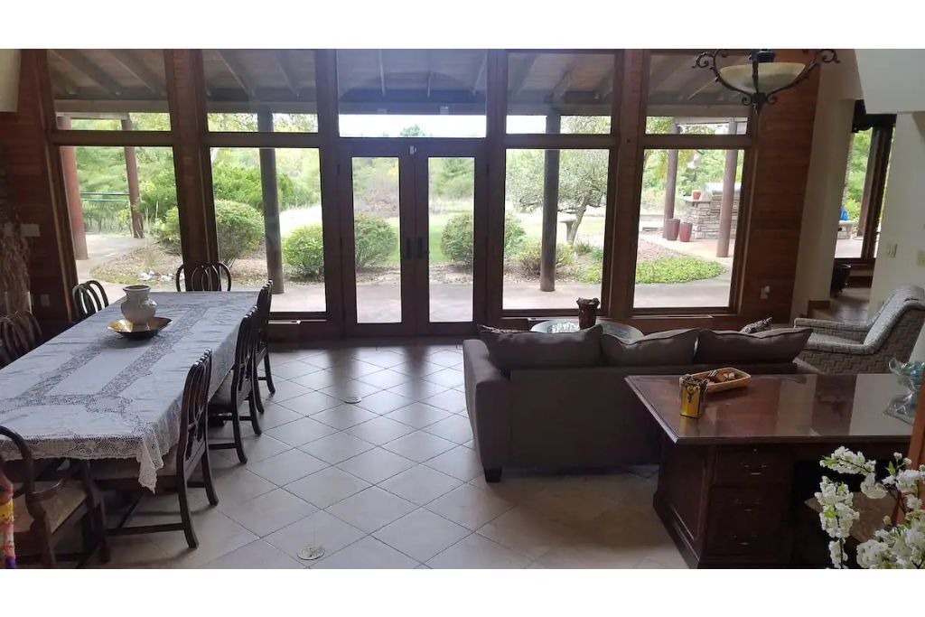 Photo of Others in Monroe