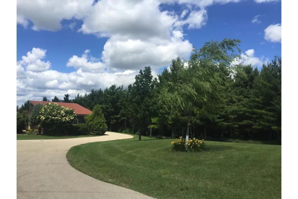 Photo of Outdoor in Monroe