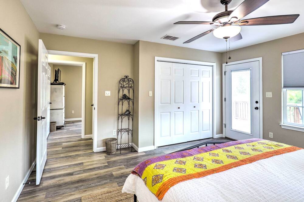 Photo of Bedroom in Circle D-KC Estates