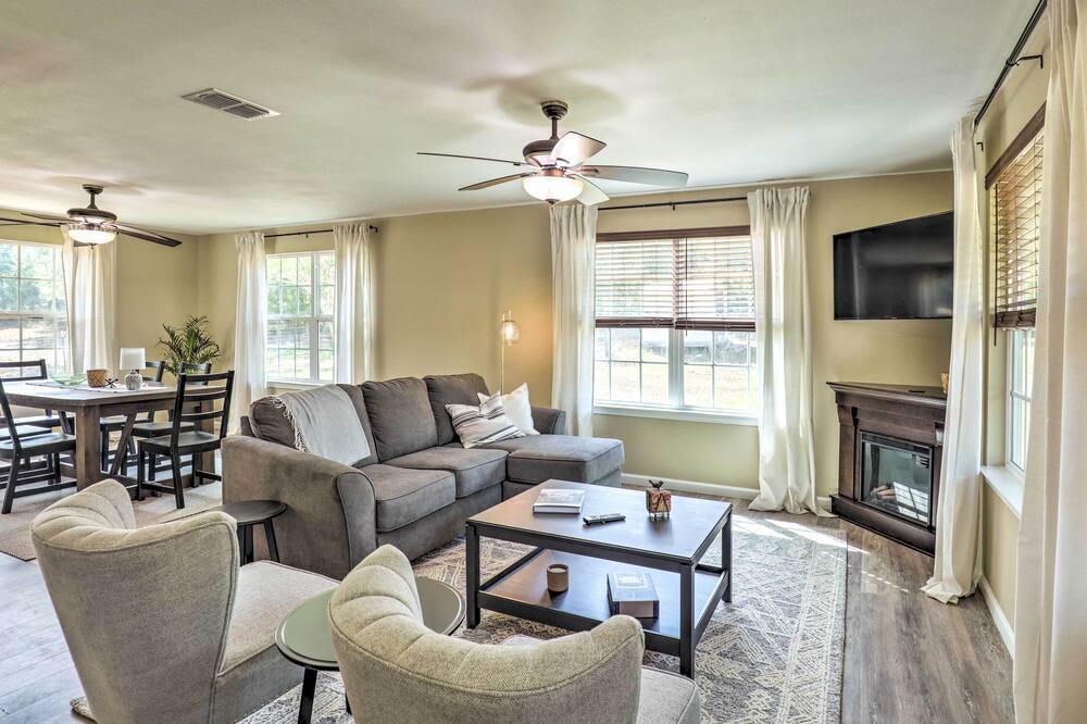 Photo of Outdoor in Circle D-KC Estates