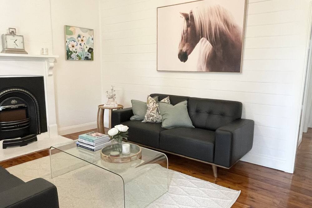 Photo of Livingroom in Scone