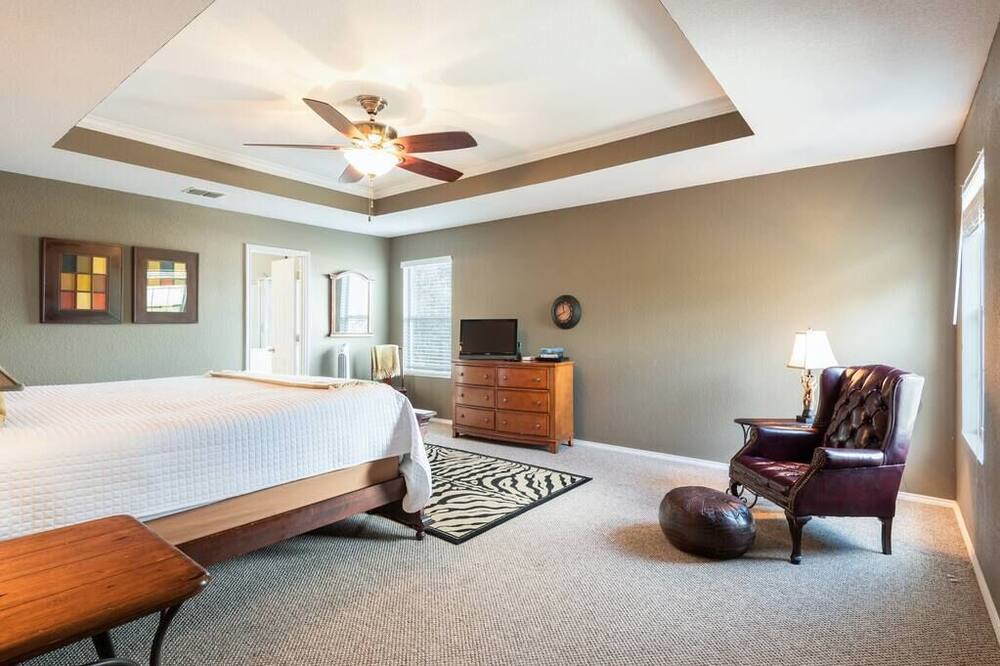 Photo of Bedroom in Boerne