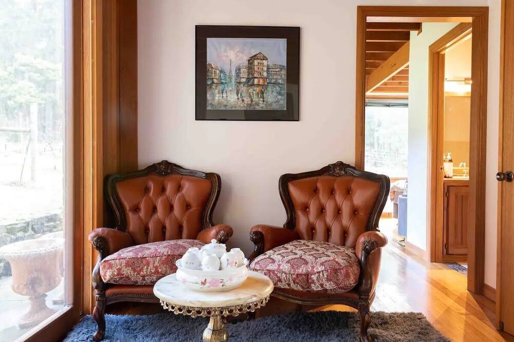 Photo of Livingroom in Dean