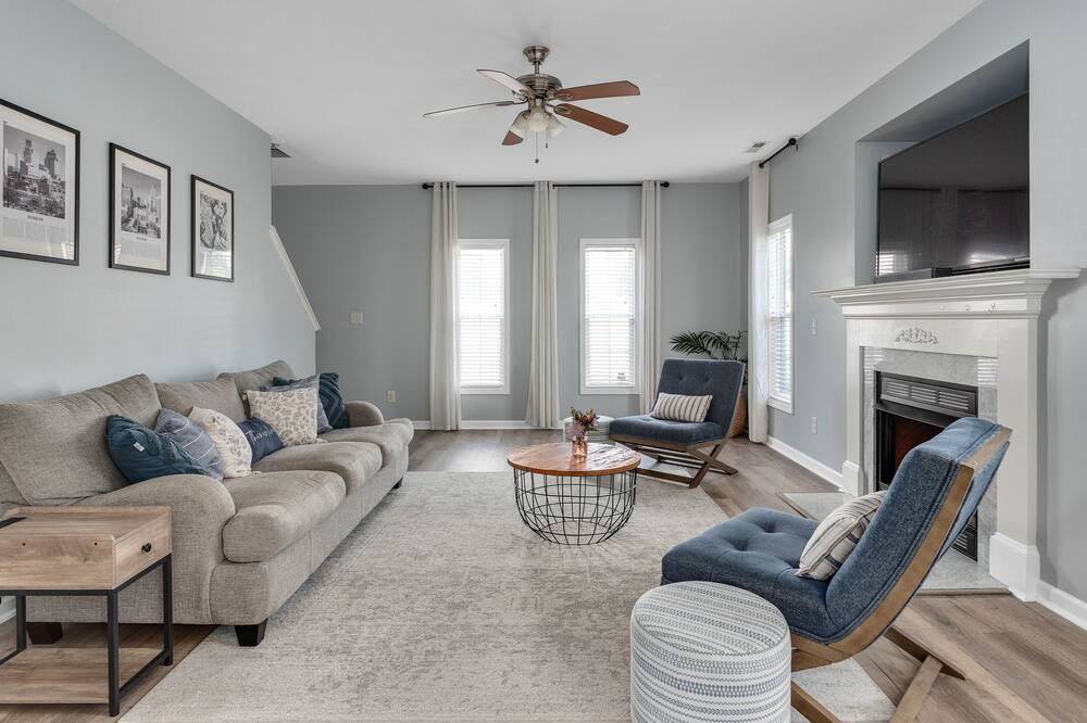 Photo of Livingroom in Wake County