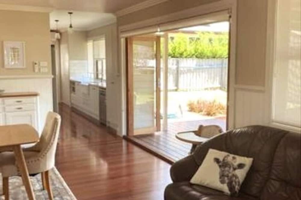 Photo of Others in Dungog