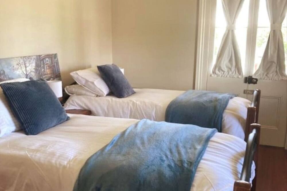 Photo of Others in Dungog