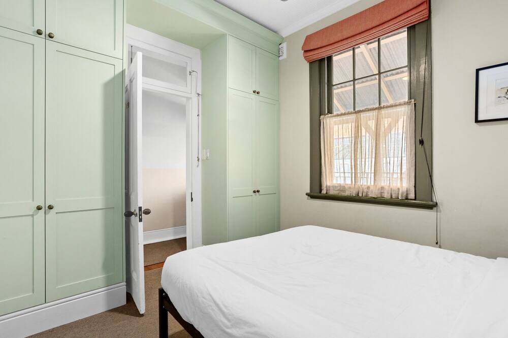 Photo of Others in The Rocks