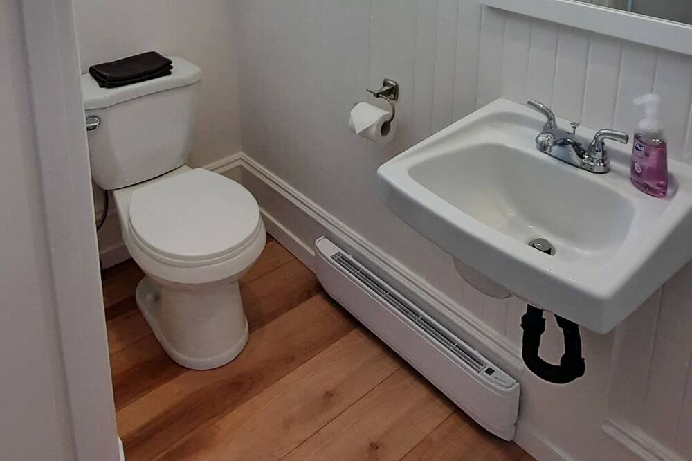 Photo of Bathroom in Grondines