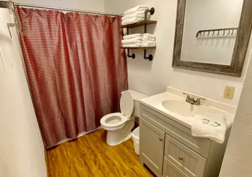 Photo of Bathroom in Sulphur