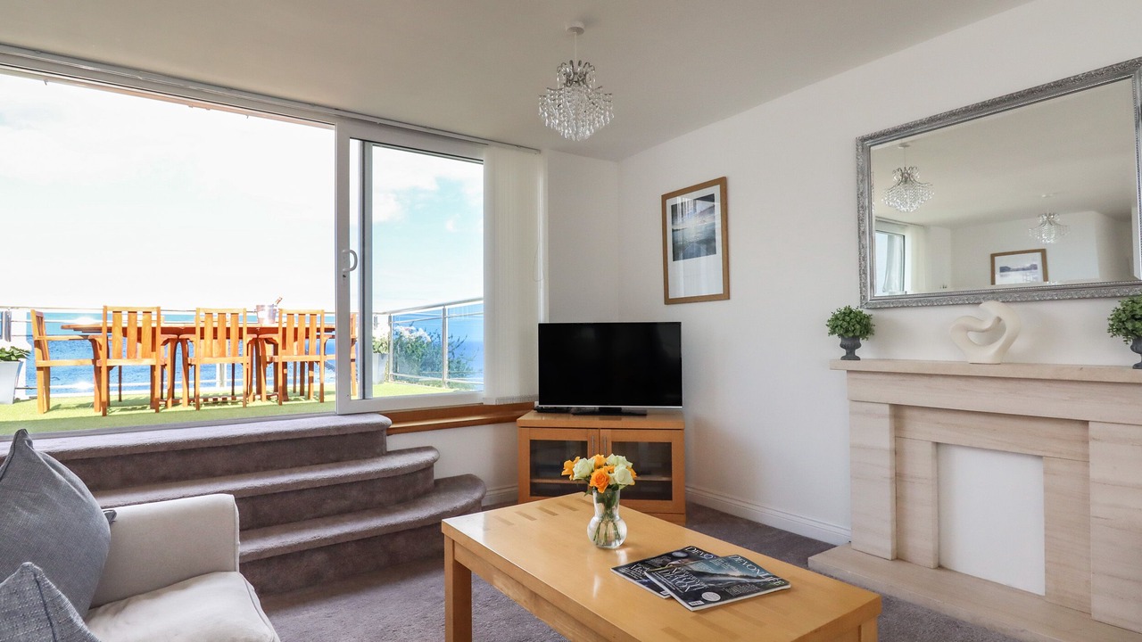 Photo of Livingroom in Babbacombe