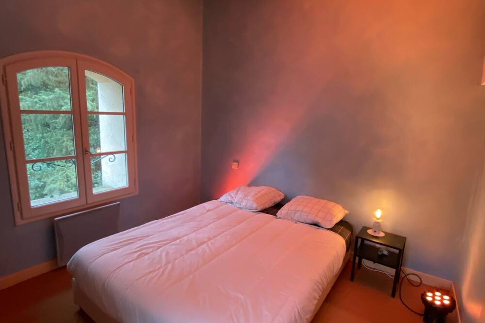 Photo of Bedroom in Aimargues