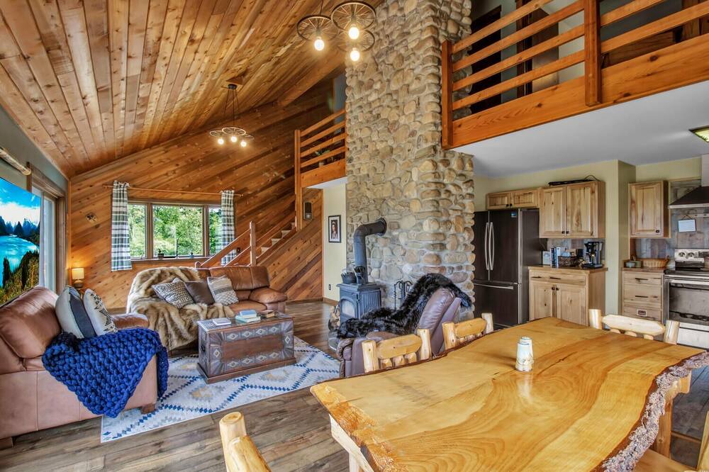 Photo of Livingroom in West Valley