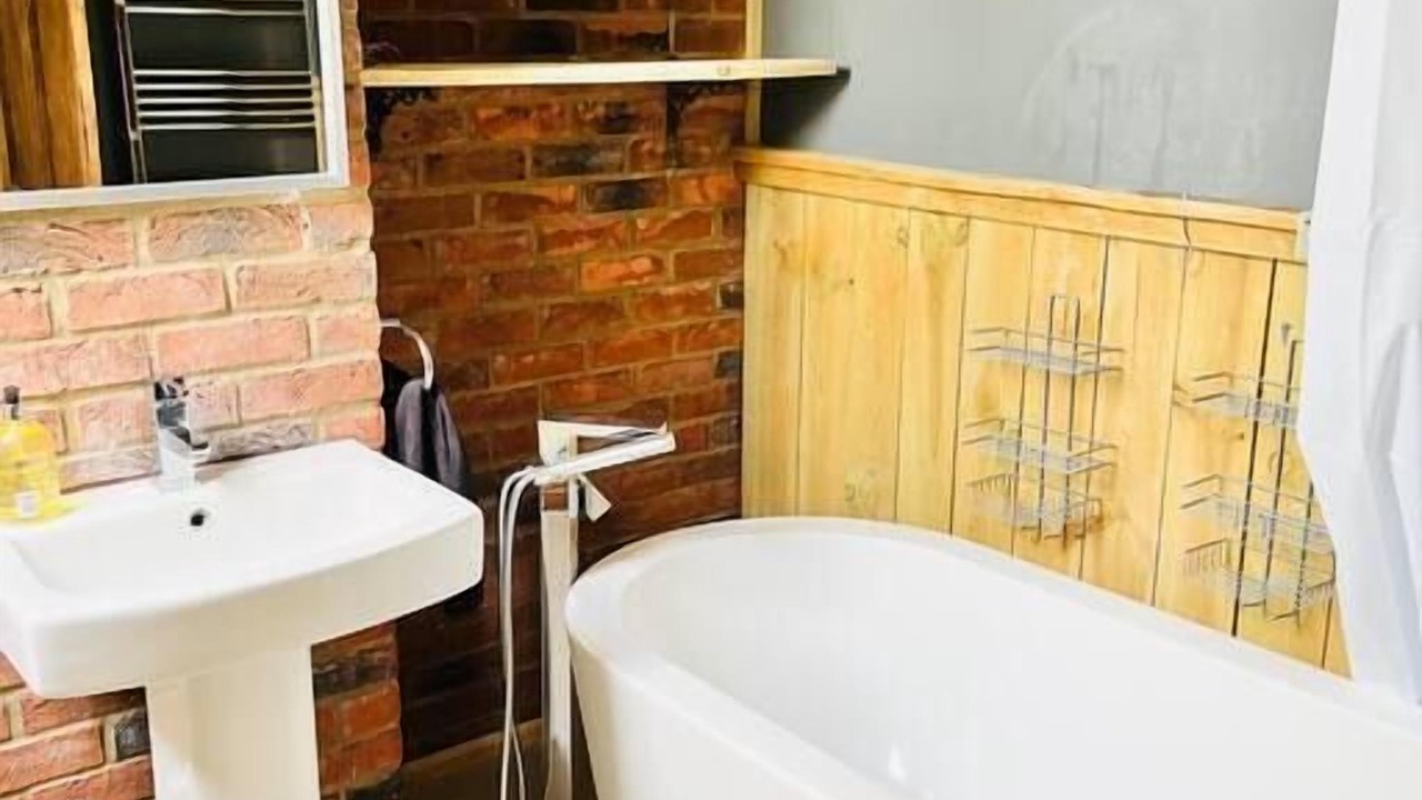 Photo of Others in Grantham