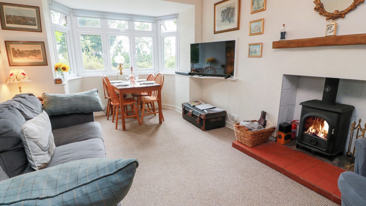 Photo of Livingroom in Swinton
