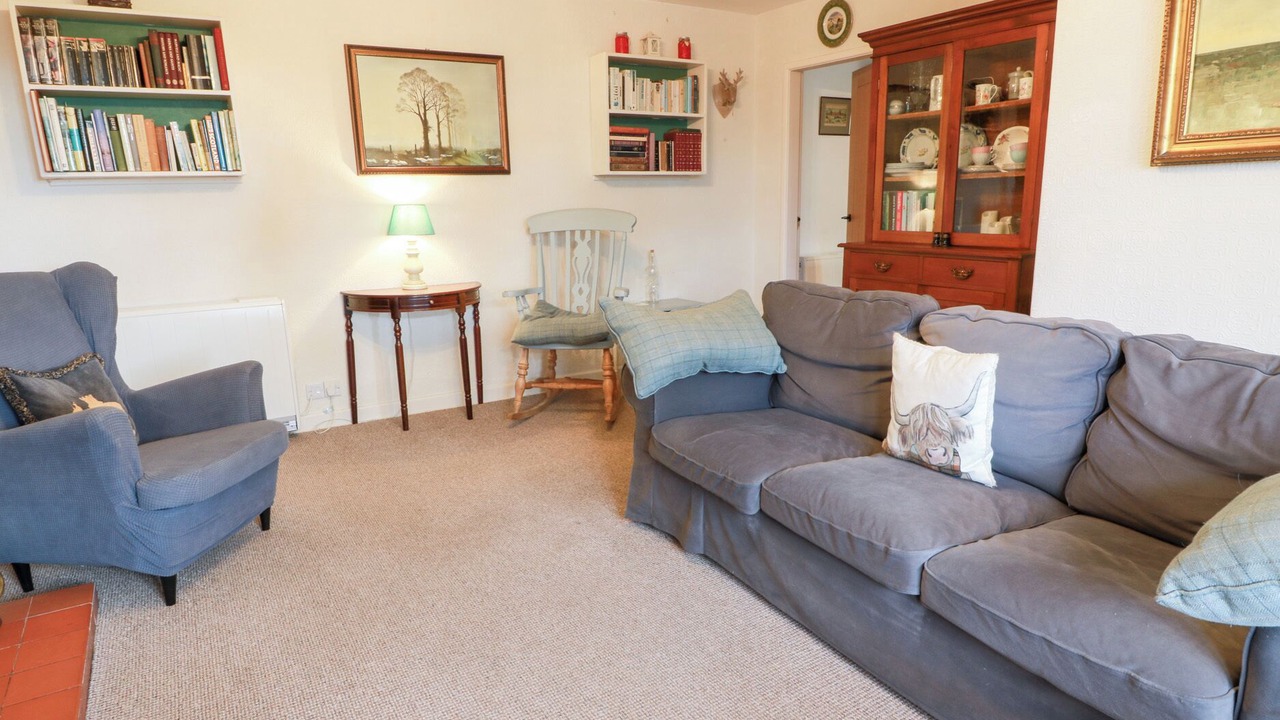 Photo of Livingroom in Swinton