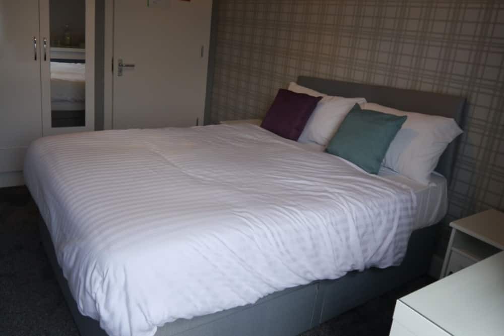 Photo of Bedroom in Bellshill