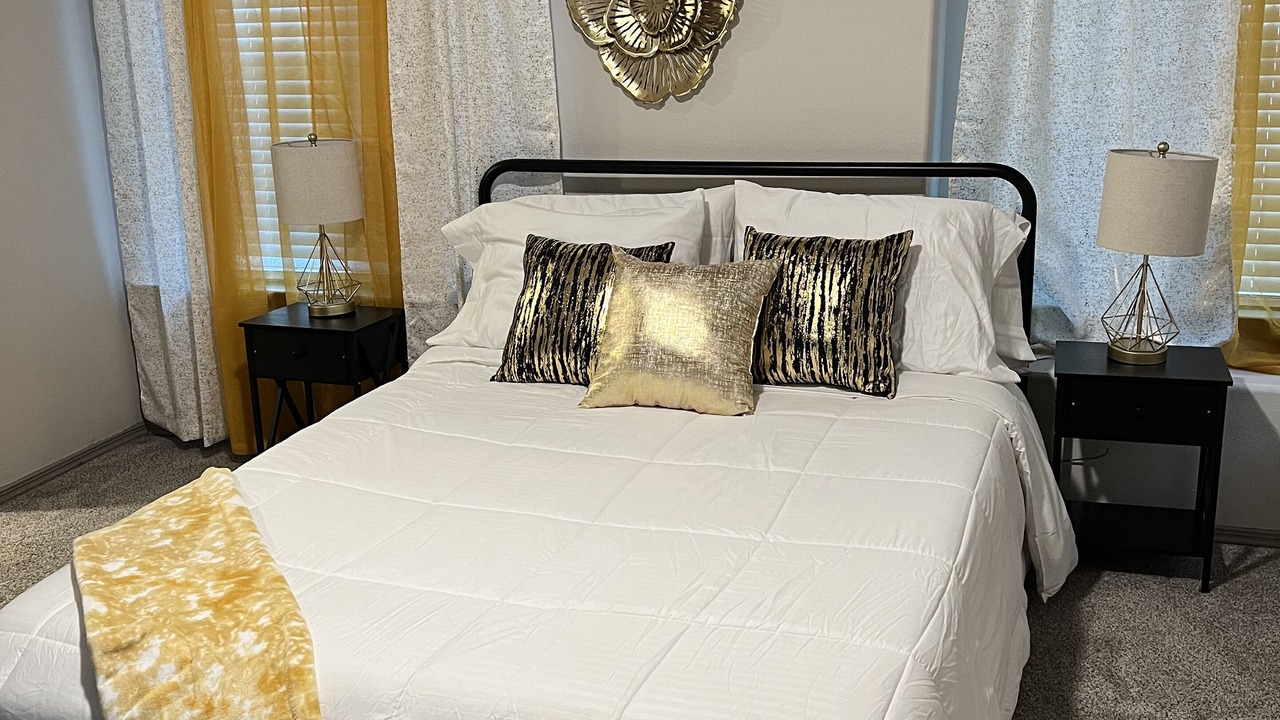 Photo of Bedroom in Scofield Farms