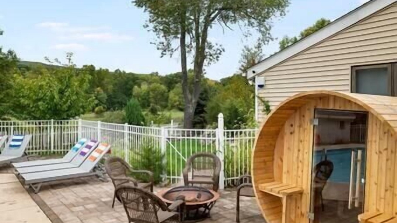 Photo of Outdoor in Monroe