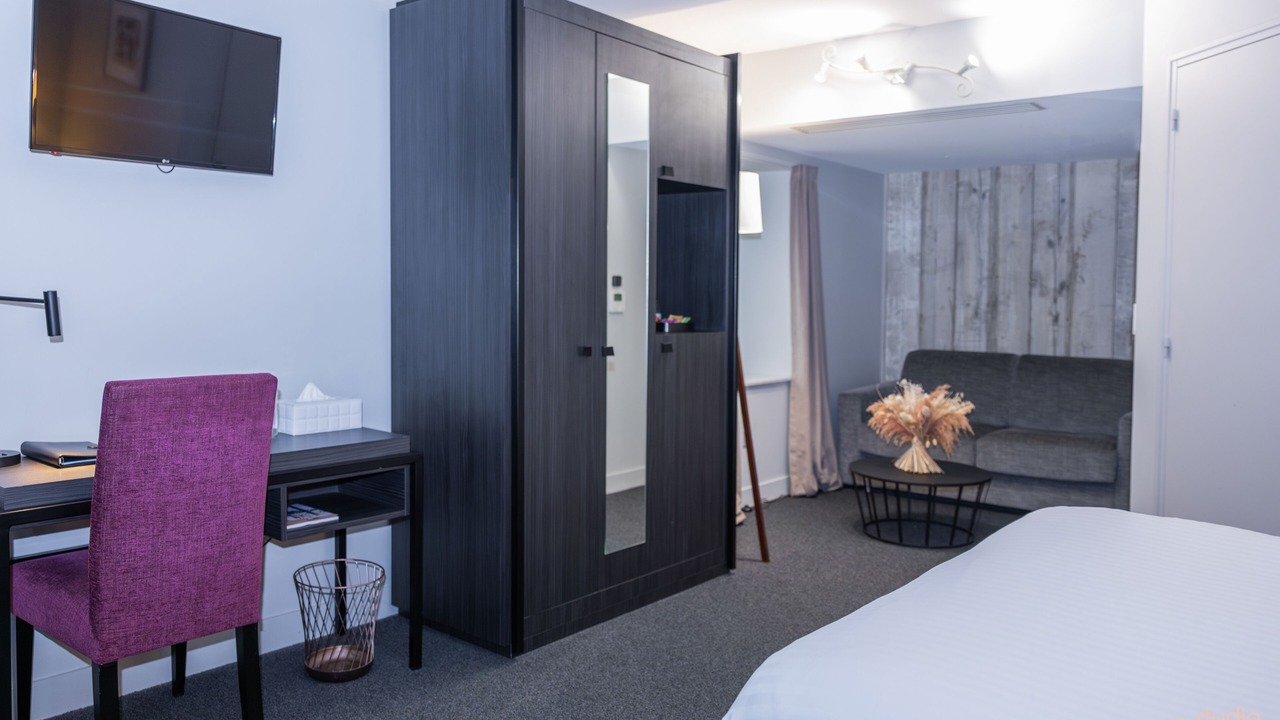 Photo of Bedroom in Montlivault