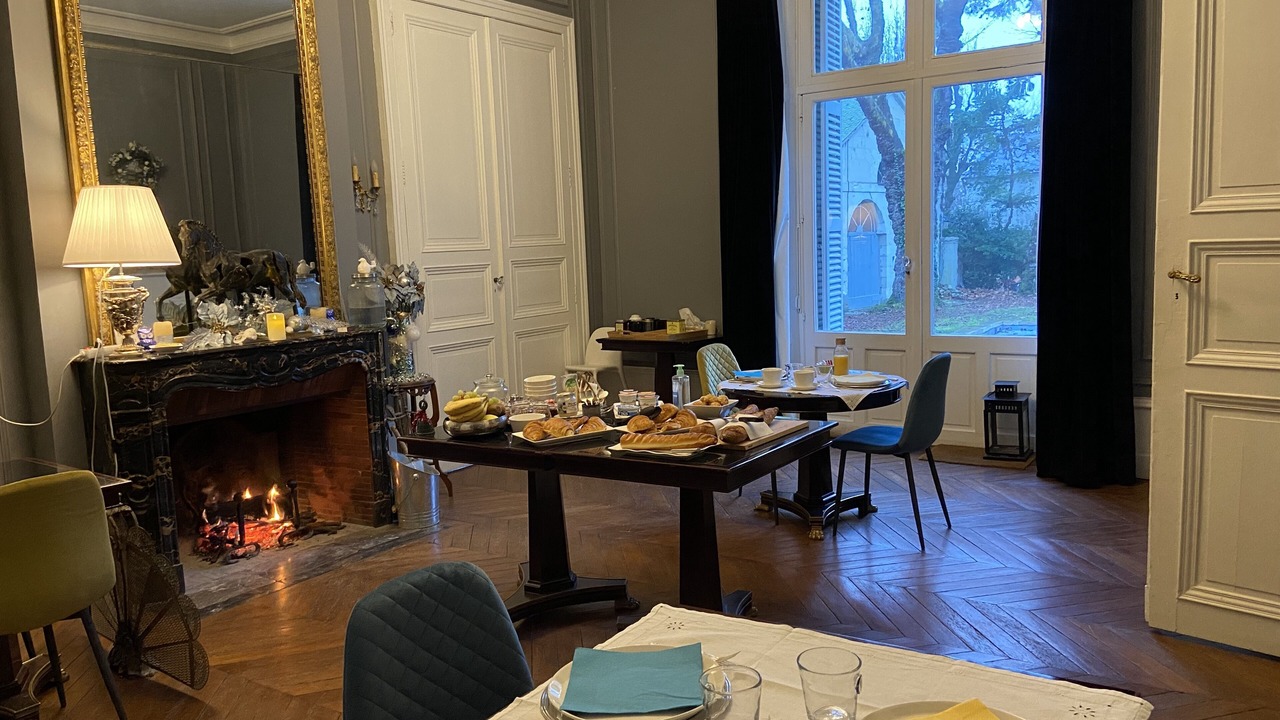 Photo of Others in Saint-Cyr-sur-Loire