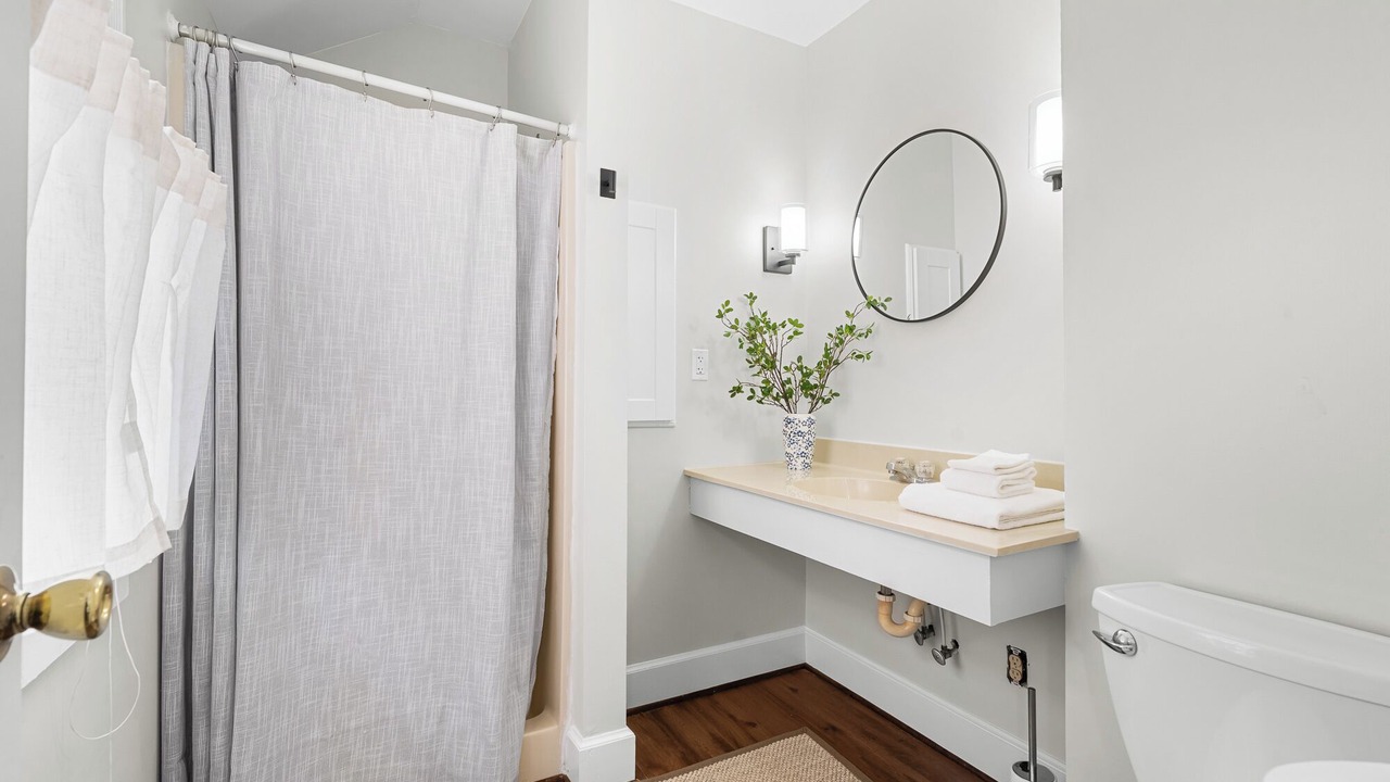 Photo of Bathroom in Blairsville