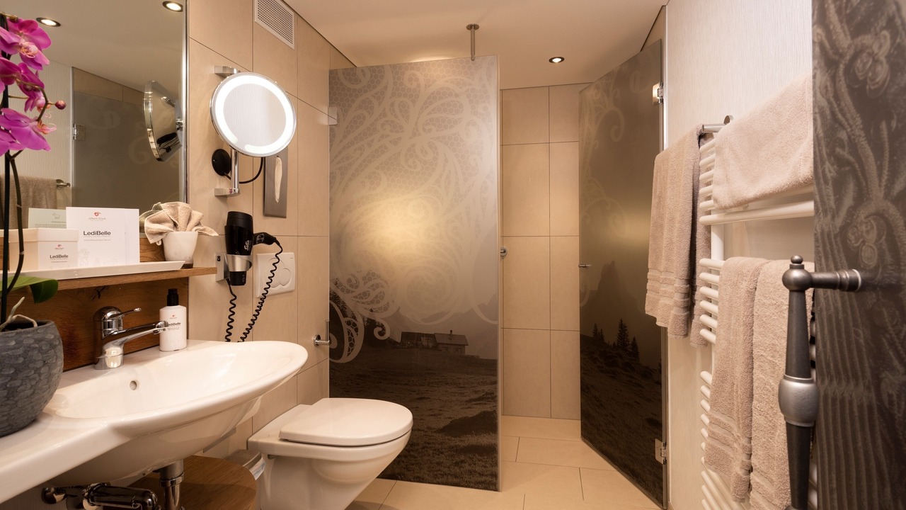 Photo of Bathroom in Gonten