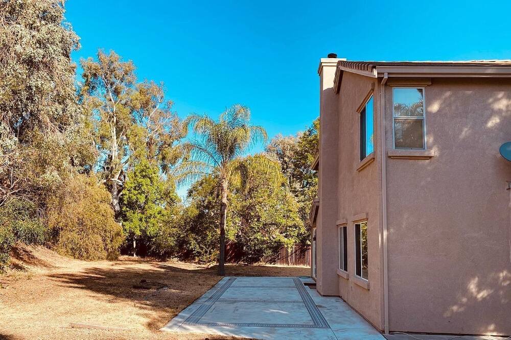 Photo of Outdoor in Antioch