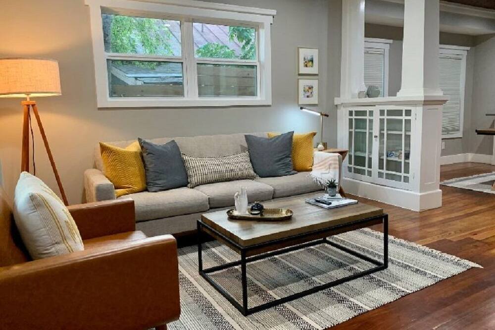 Photo of Livingroom in Eastside Promise Neighborhood