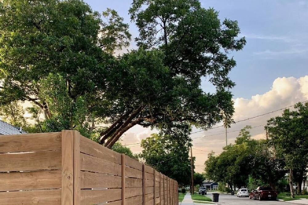 Photo of Outdoor in Eastside Promise Neighborhood
