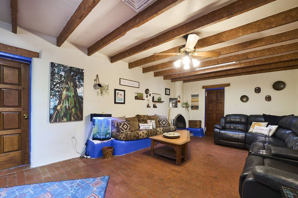 Photo of Livingroom in Alamedan Valley
