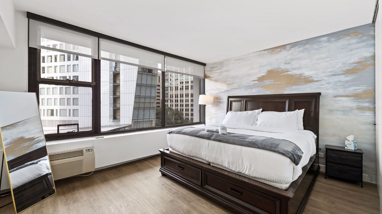 Photo of Bedroom in Rush and Division